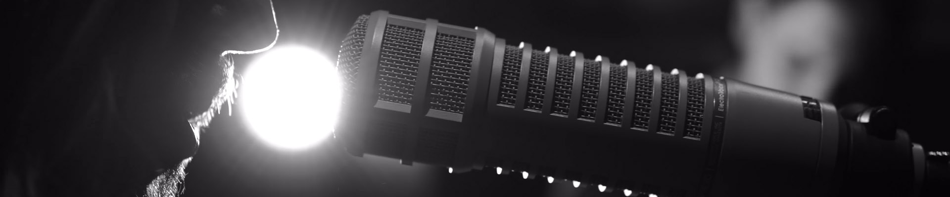 PEDRO ALBUQUERQUE E GABRIEL MAGIONE - LOVESICK BLUES